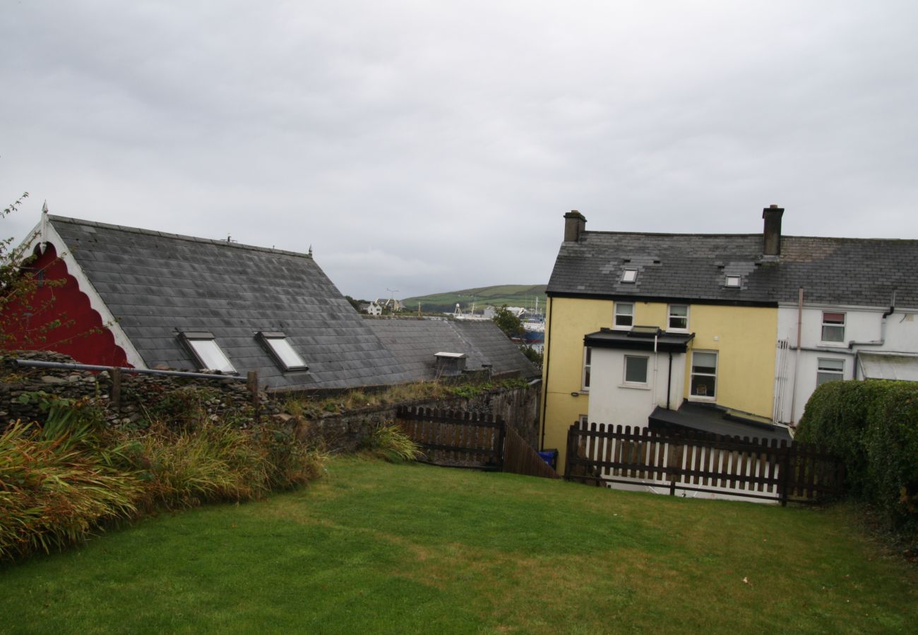 An Caladh Spainneach, A Self Catering Holiday Home in Dingle, County Kerry