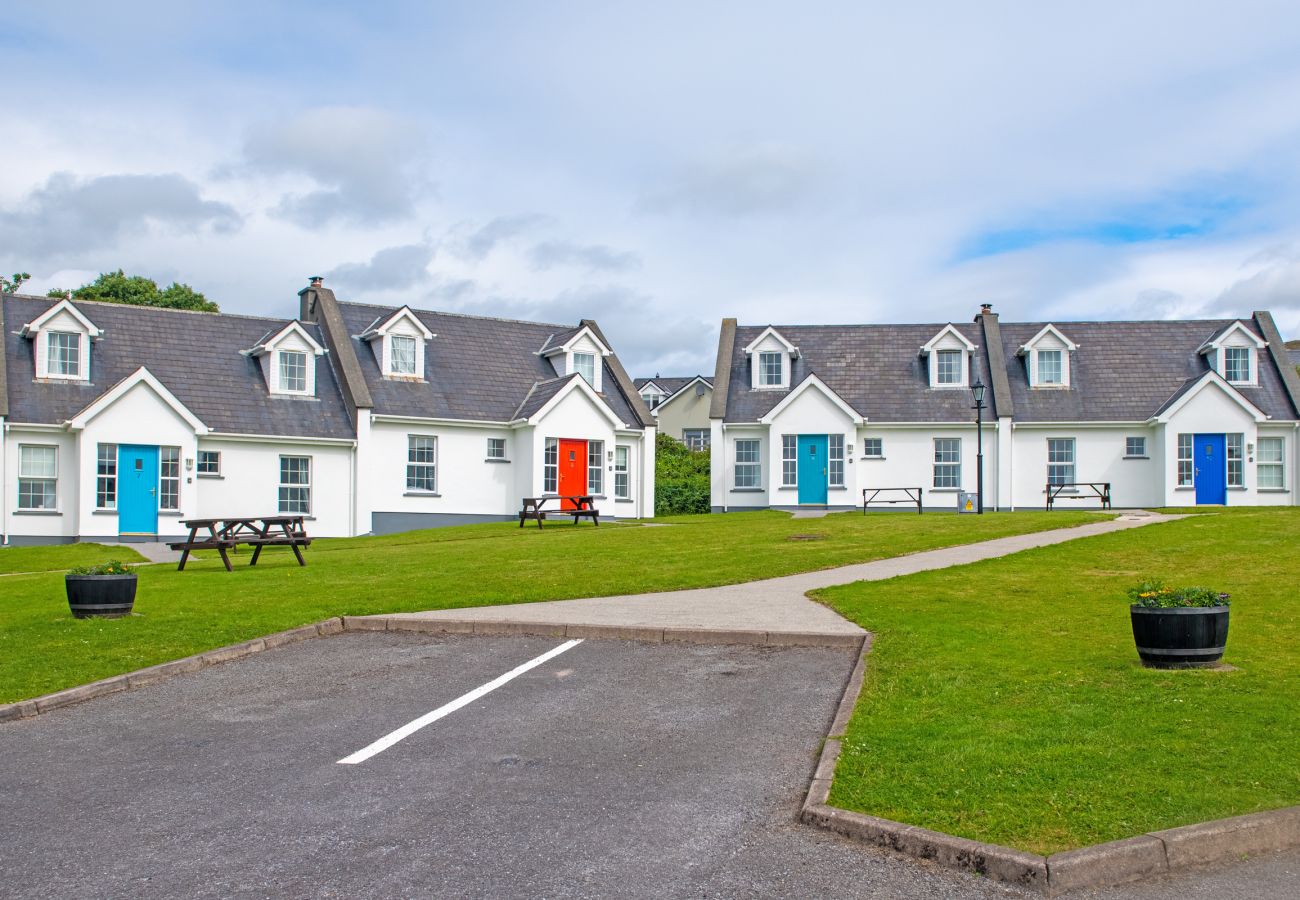 Dingle Harbour Cottages, Seaside Holiday Accommodation in Dingle County Kerry