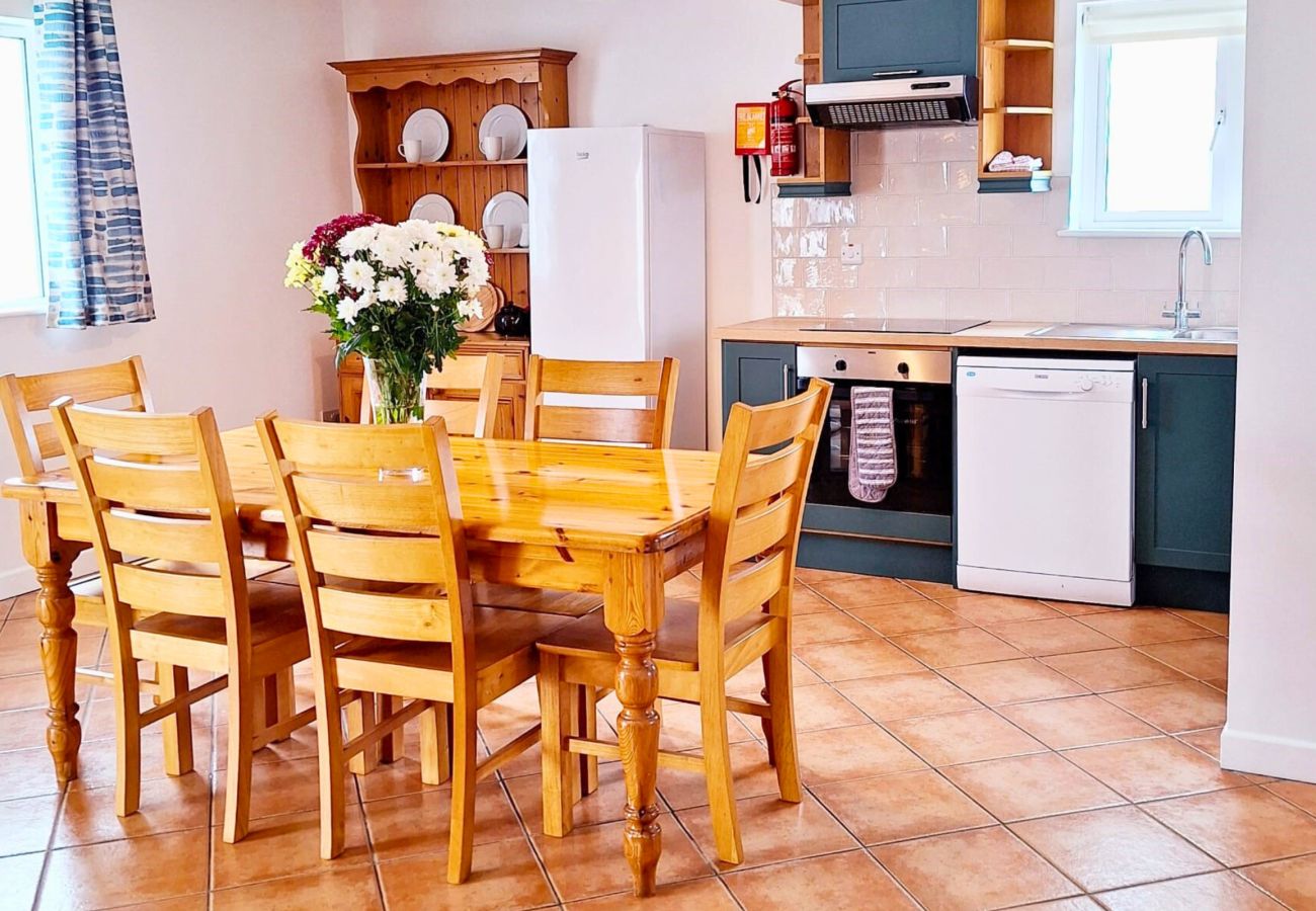 Dining Room in Dingle Harbour Cottages