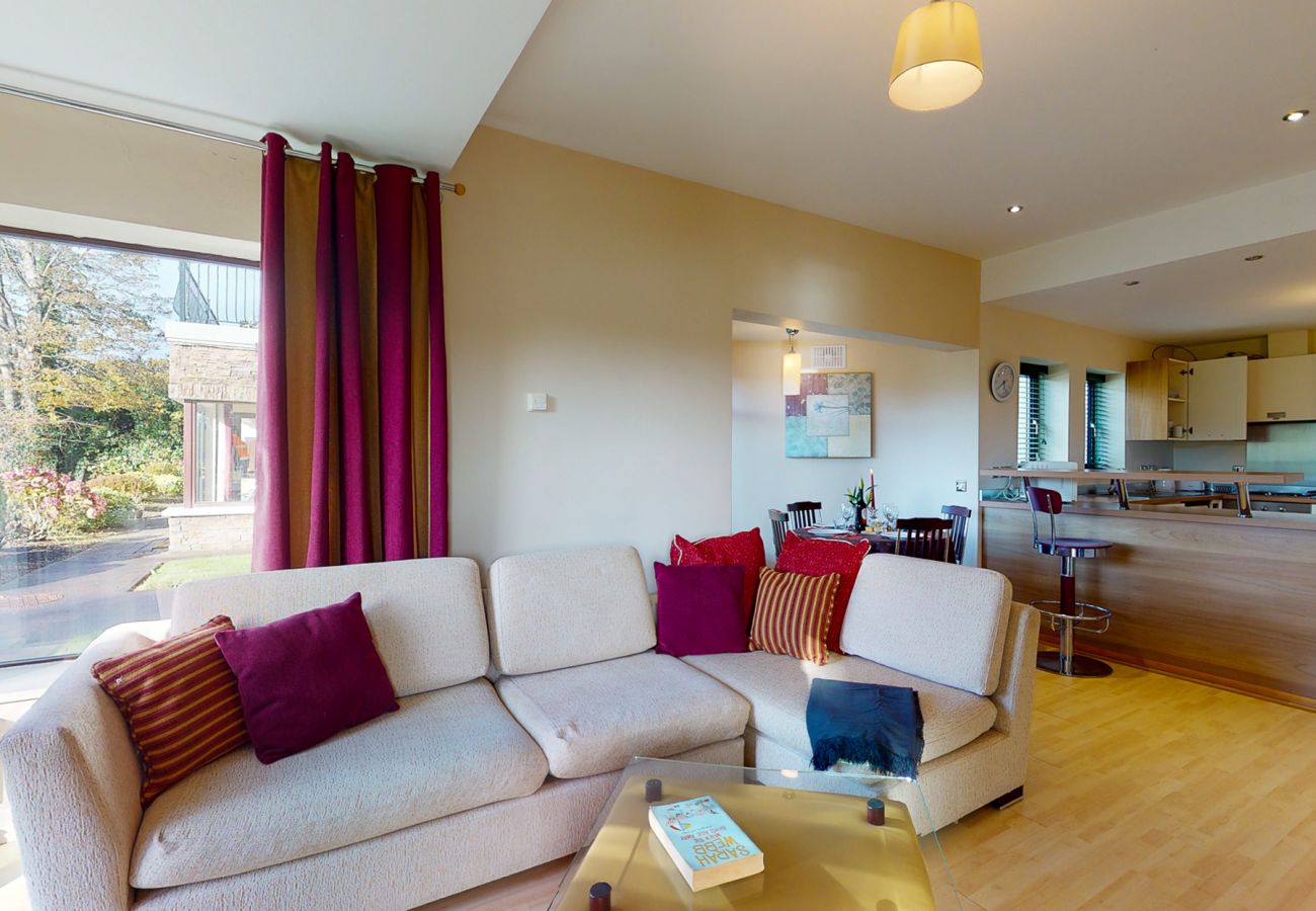 Grove Lodge Holiday Homes, Riverside Holiday Accommodation in Killorglin, County Kerry