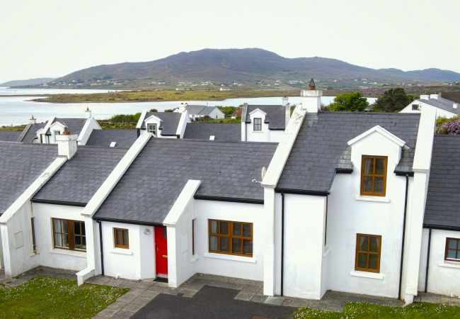 House in Achill Island - Achill Sound Holiday Village No.9