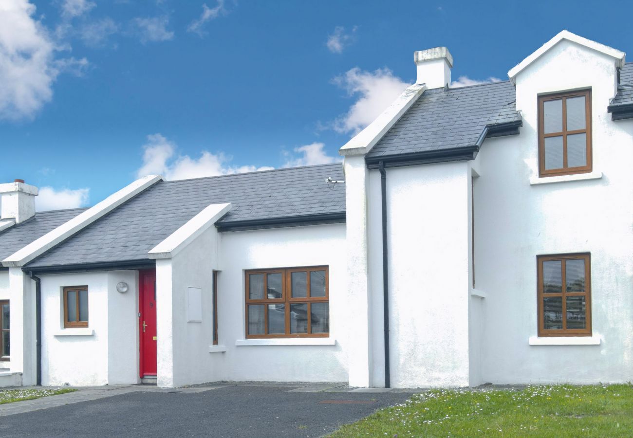 House in Achill Island - Achill Sound Holiday Village No.9