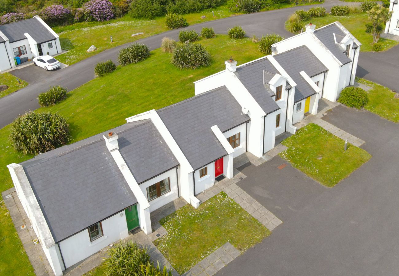 House in Achill Island - Achill Sound Holiday Village No.9