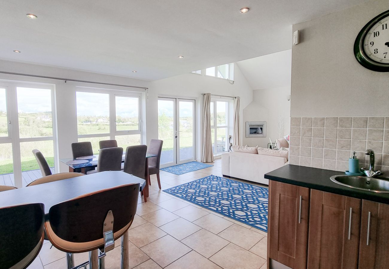House in Belturbet - Riverrun Holiday Home No 15