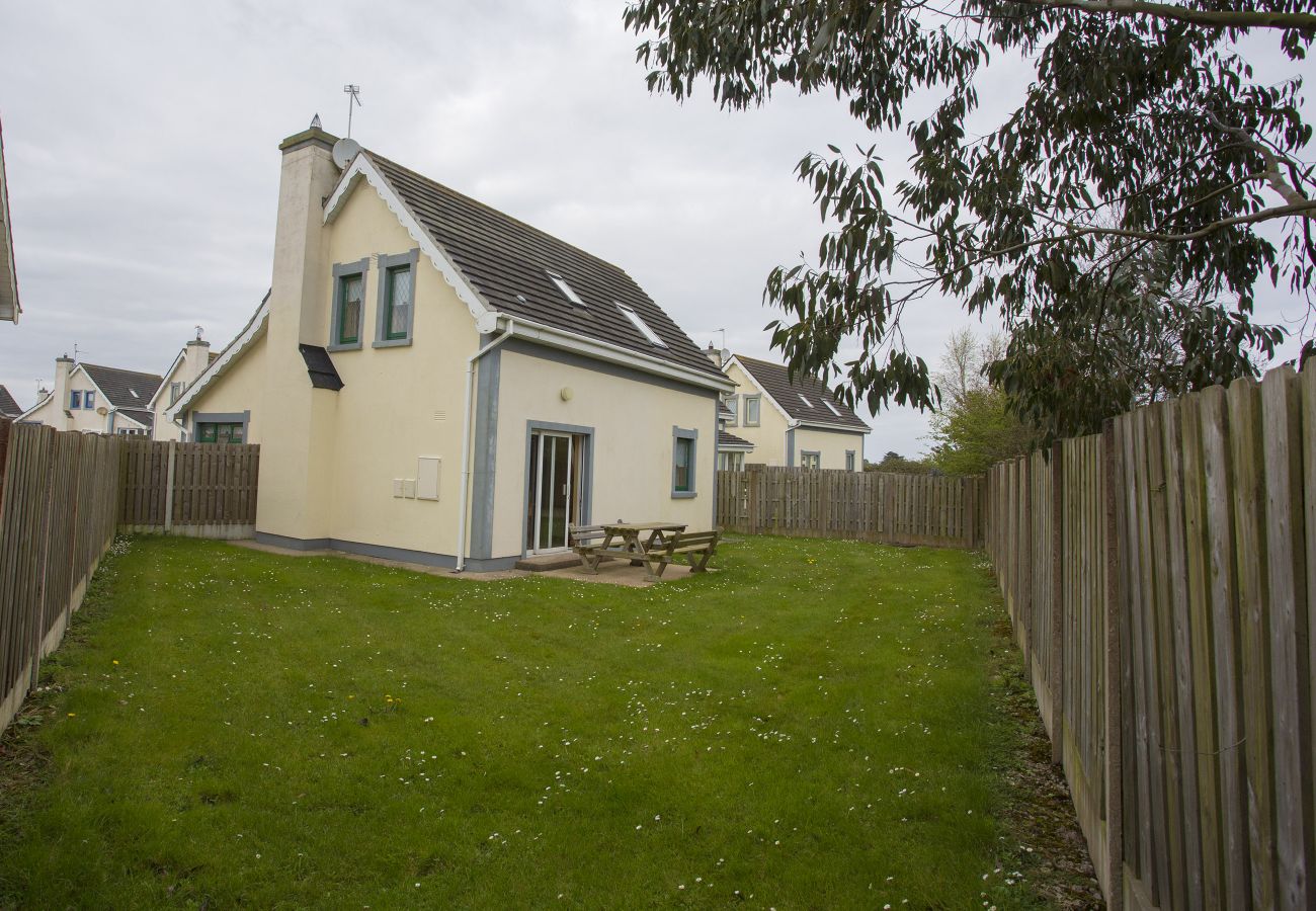 Seaside Self Catering Holiday Accommodation Available in Rosslare Strand, County Wexford