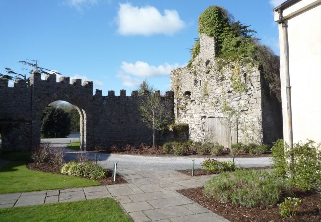 House in Castlemartyr - Castlemartyr Holiday Mews' (2 Bed) House in Castlemartyr - Castlemartyr Holiday Mews' (2 Bed)