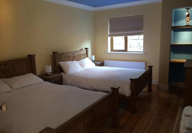 Large Self-Catering Greenway Retreat Holiday Home, Newport, County Mayo