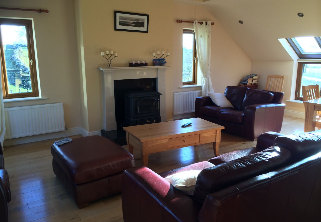 Large Self-Catering Greenway Retreat Holiday Home, Newport, County Mayo