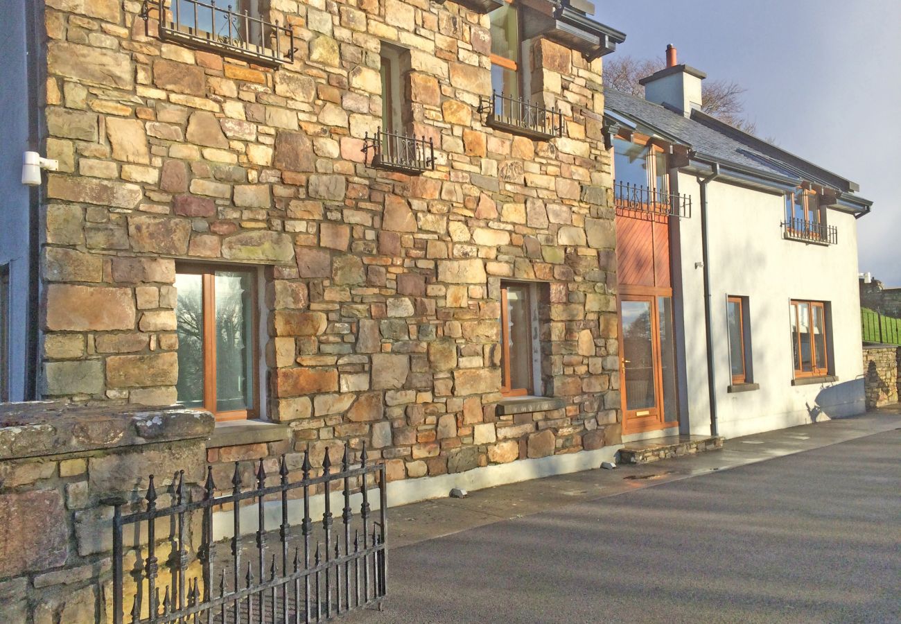 Large Self-Catering Greenway Retreat Holiday Home, Newport, County Mayo