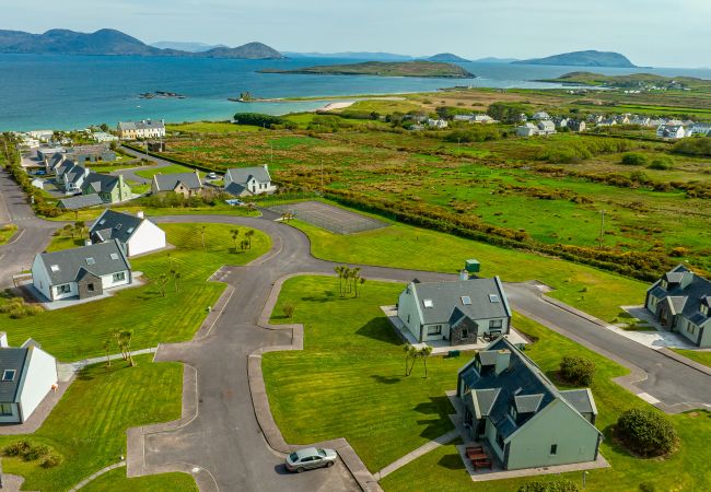 Stone Cottage Holiday Home Ballinskelligs, Seaside Holiday Accommodation Available in County Kerry