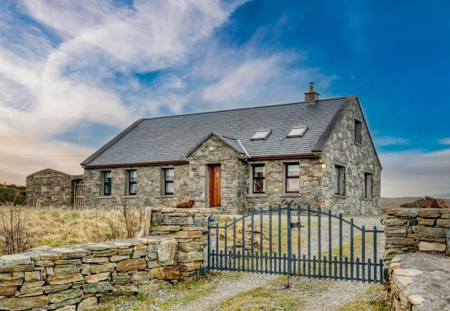 Cottage in Cleggan - Cleggan Stone Cottage Cottage in Cleggan - Cleggan Stone Cottage