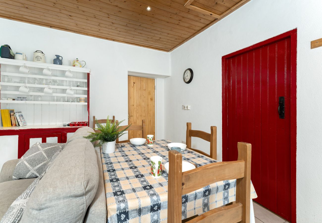 Dining area in Leenane Holiday Cottage near Leenane, Co. Galway, Connemara