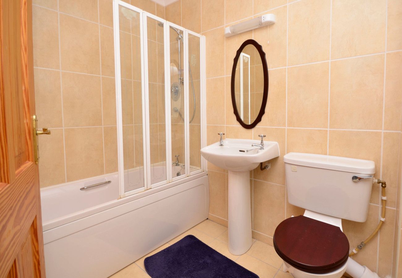 Roundstone Holiday Home, Roundstone,Galway, Ireland