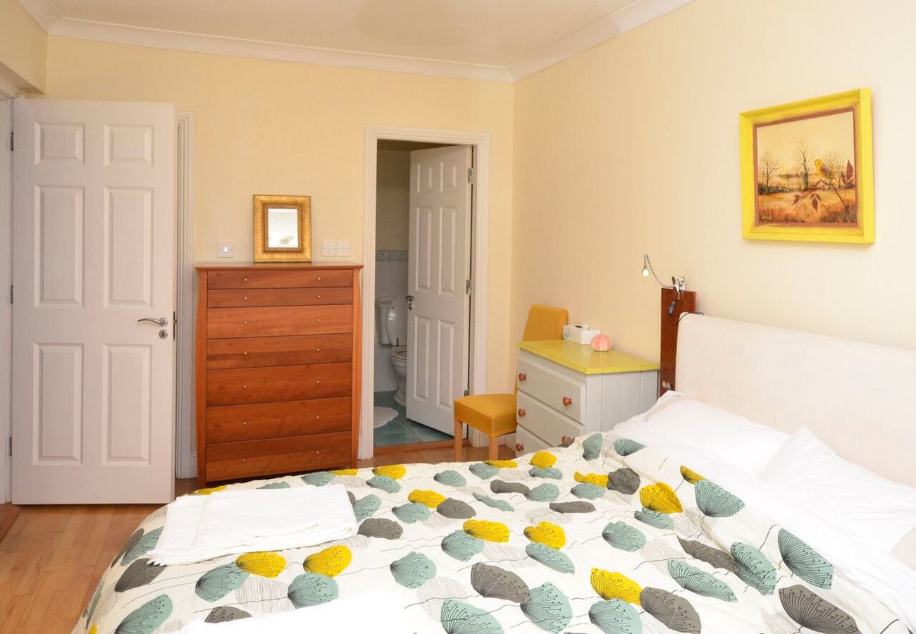 Clifden Bay Holiday Apartment, Clifden, Galway, Ireland 