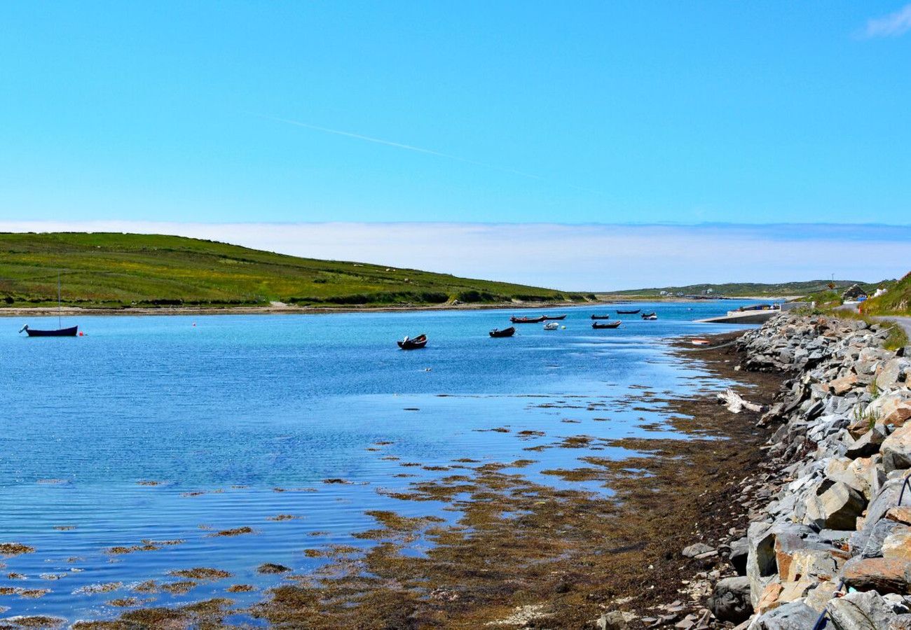 Clifden Sky Road Holiday Cottage, Coastal Holiday Accommodation Available near Clifden in Connemara, County Galway 