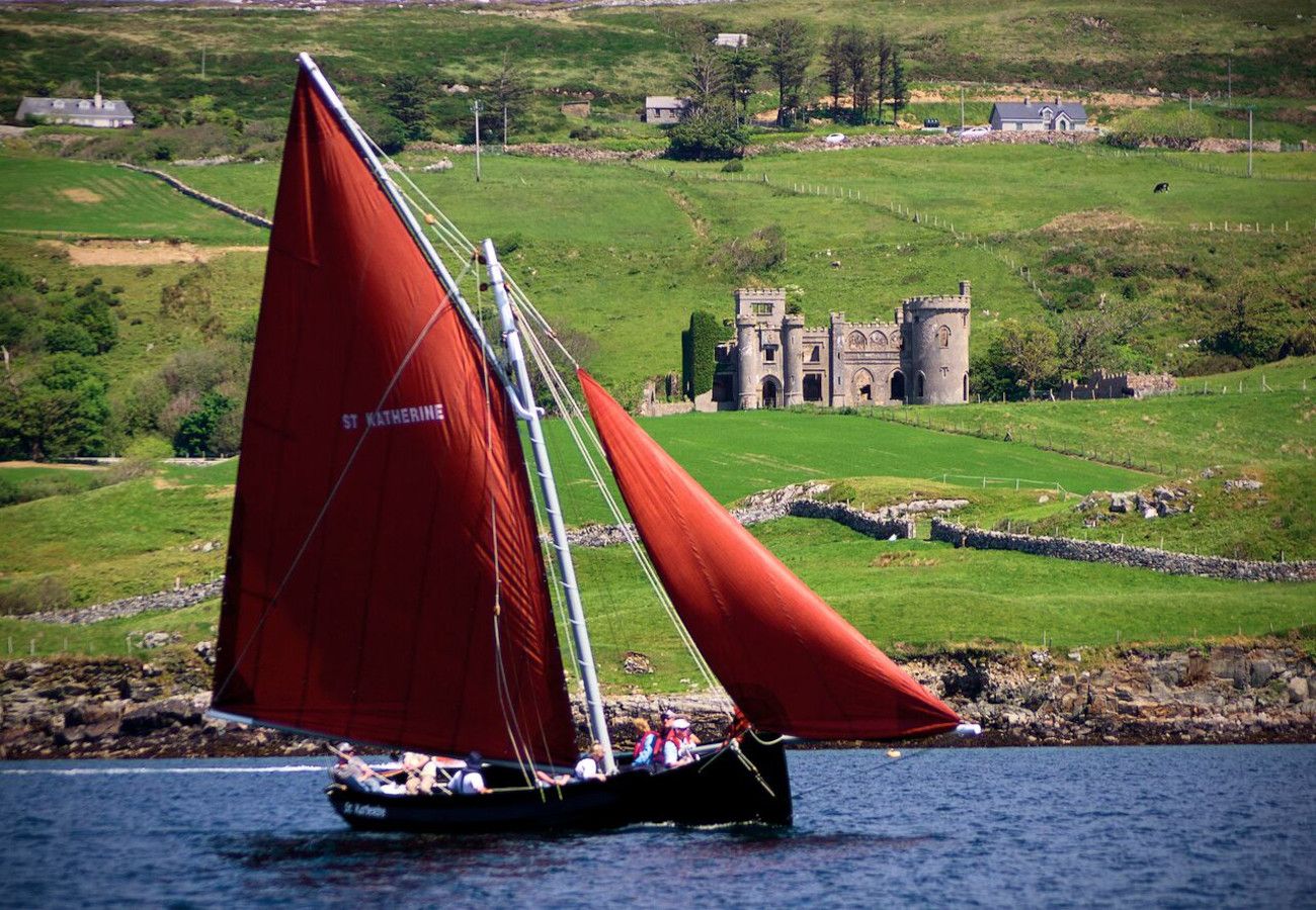 Clifden Sky Road Holiday Cottage, Coastal Holiday Accommodation Available near Clifden in Connemara, County Galway 