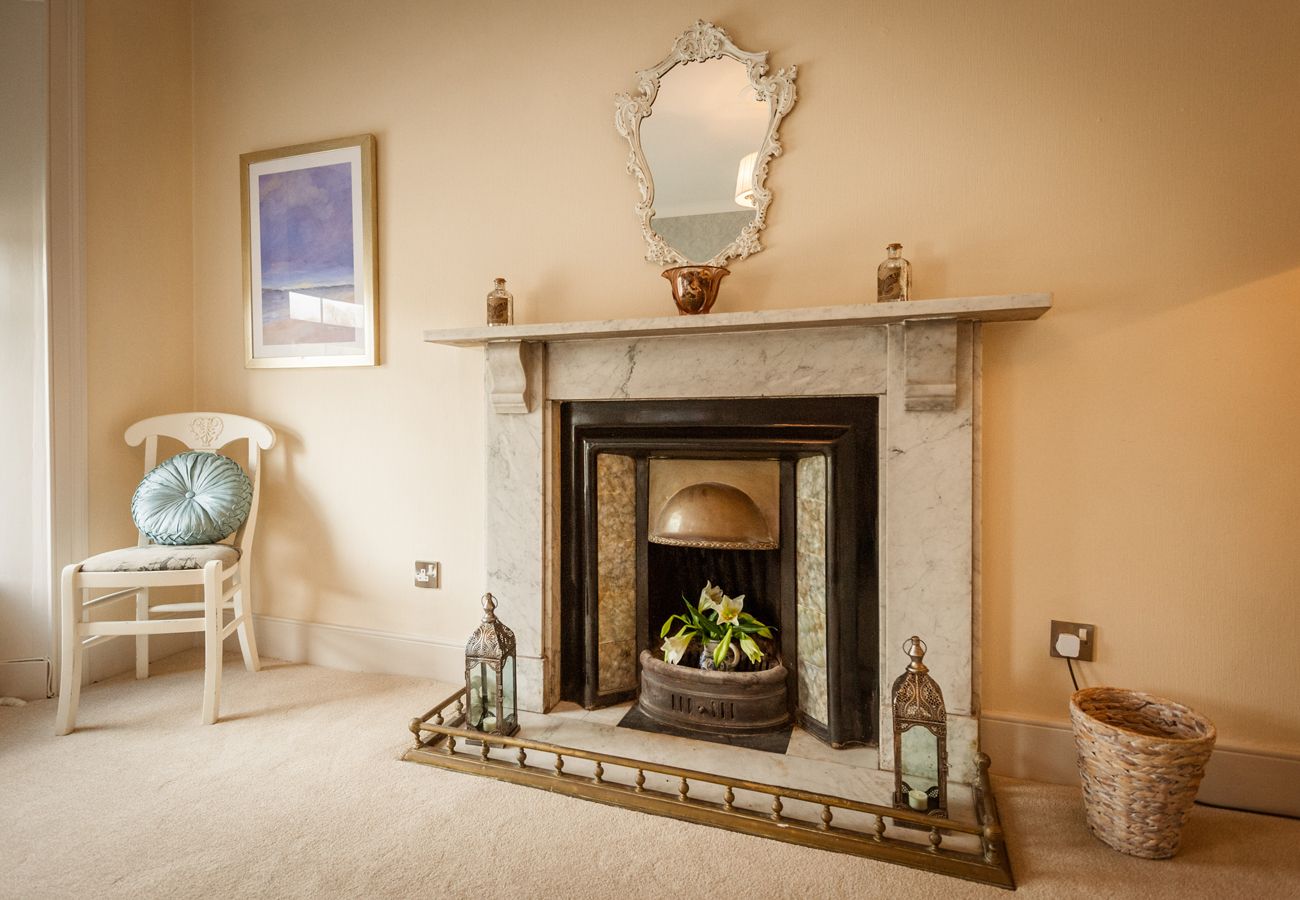 14 Wolfe Tone Square, A Large Self Catering Holiday Home in Bantry, County Cork