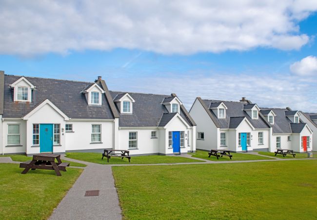 Dingle Harbour Cottages, Seaside Holiday Accommodation in Dingle County Kerry 