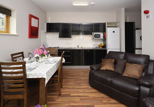 Letterfrack Apartments No.4, Modern Holiday Apartment in Connemara, County Galway