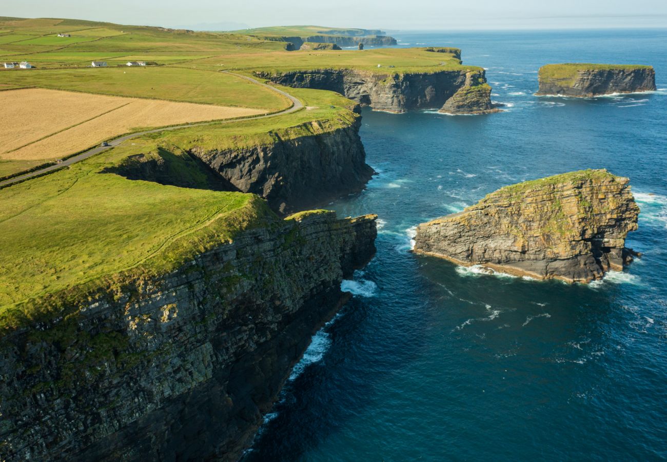 Moore Bay Holiday Village 18A, Seaside Holiday Home in Kilkee County Clare Ireland