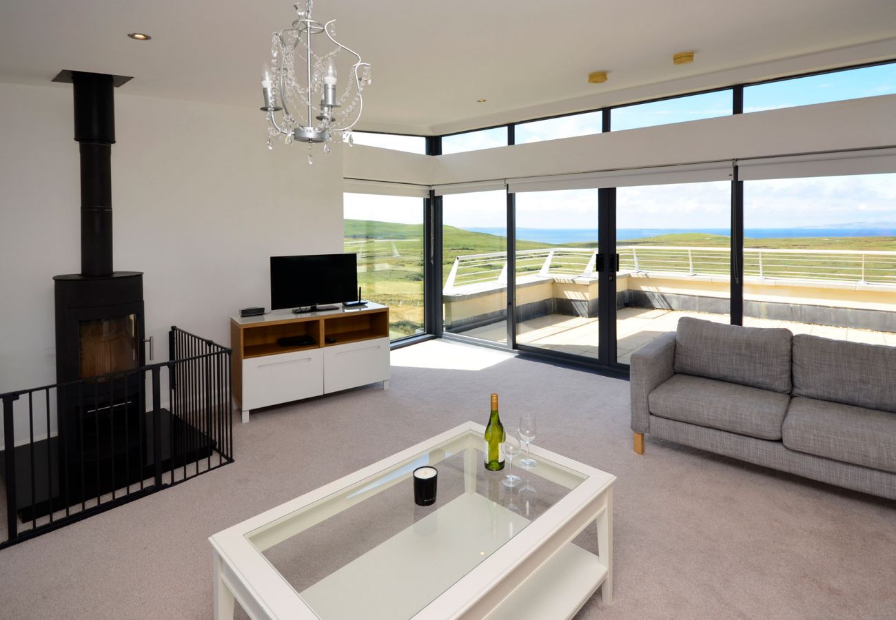 Ballynew Holiday Home, Modern, Coastal Holiday Home in Moyard, Connemara, County Galway