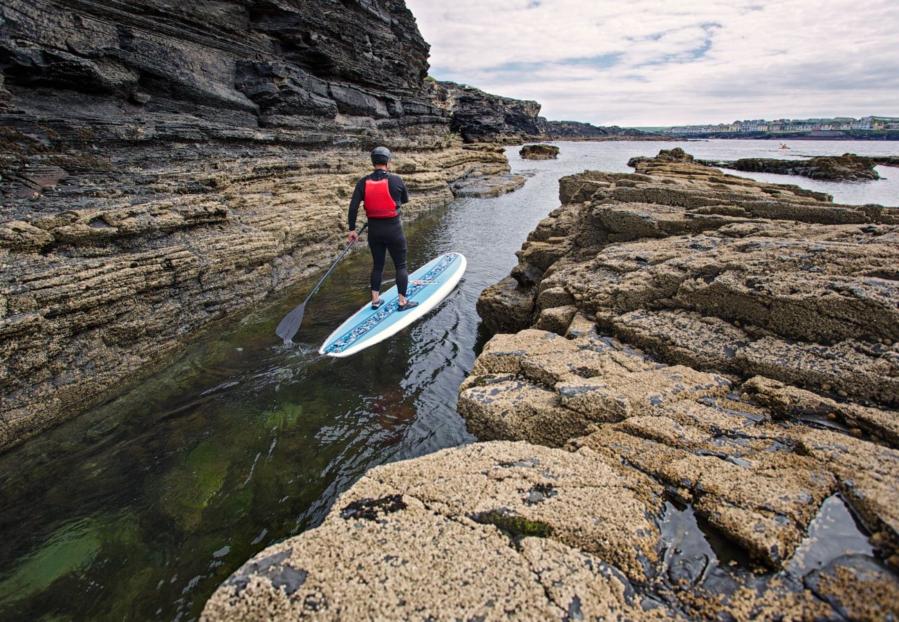 Kilkee Holiday Homes, Seaside Holiday Accommodation, Kilkee, County Clare. Watersports, rock pools.