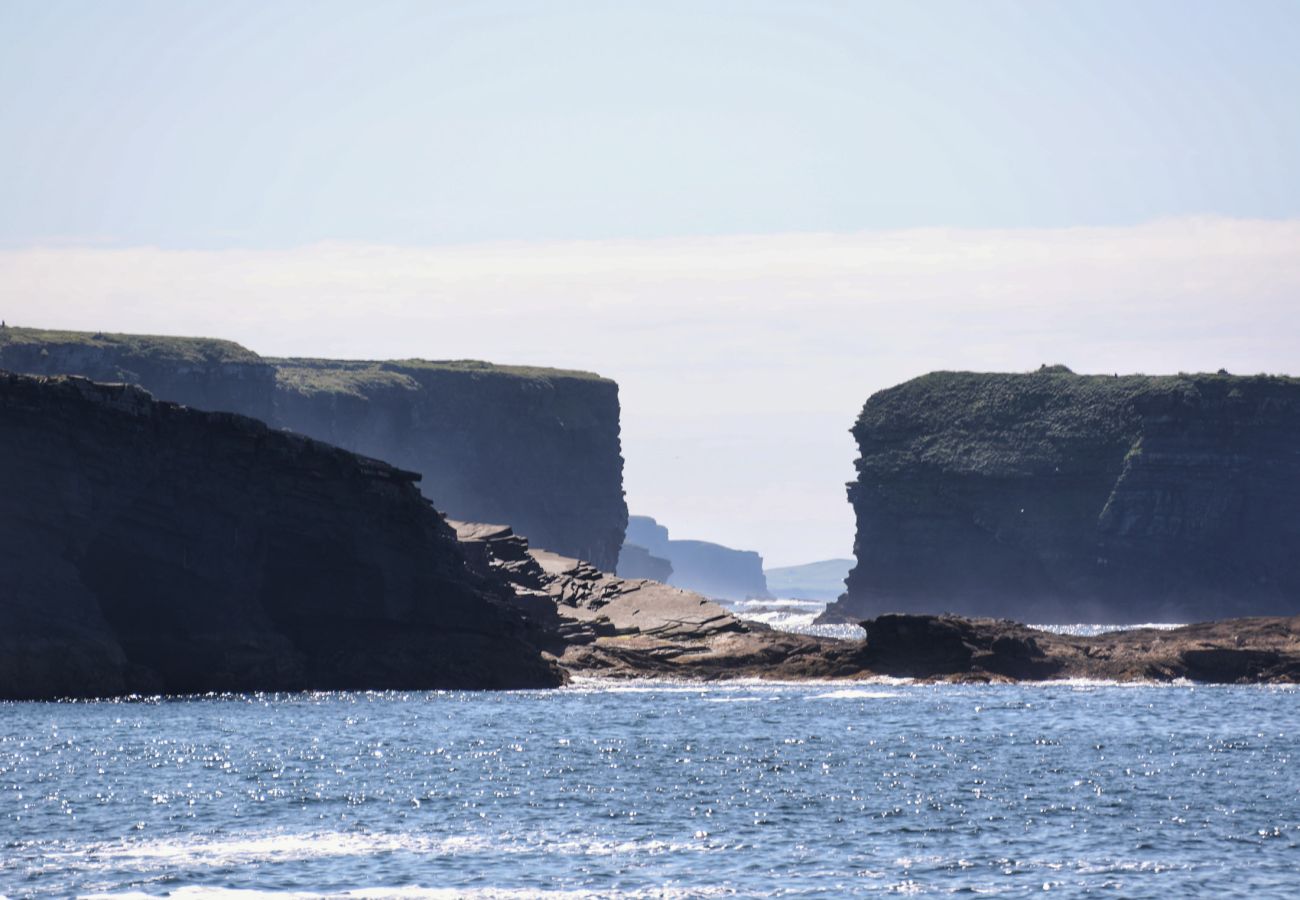 Kilkee Holiday Homes, Seaside Holiday Accommodation, Kilkee, County Clare. Stunning cliff walks and views. Wild Atlantic.