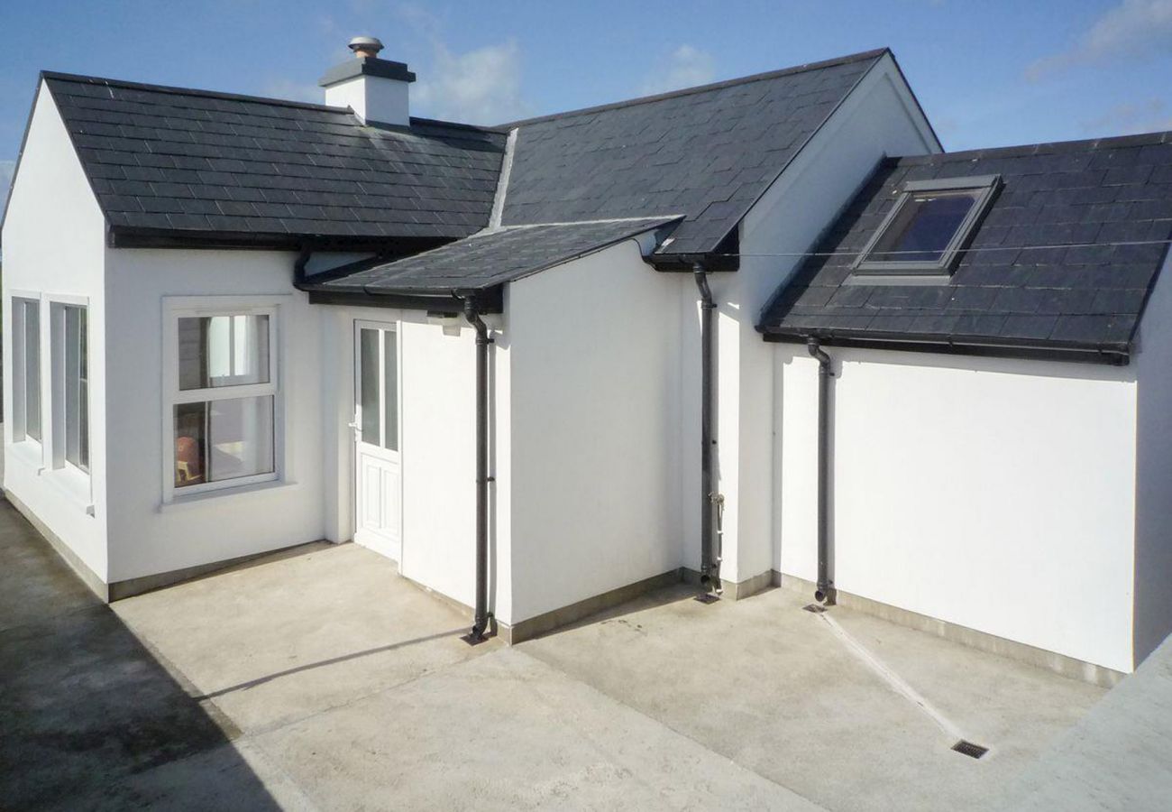 Heir Island Holiday Homes - The Old Barn, Wheelchair Friendly Holiday Accommodation Available on Heir Island, West Cork