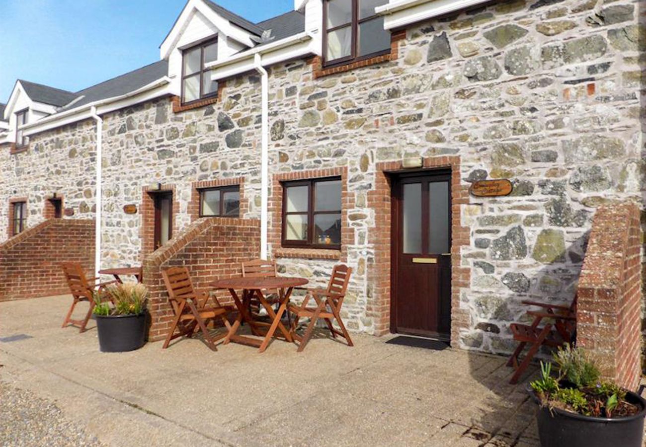 Coninbeg Holiday Cottage, Coastal Holiday Accommodation in Kimore Quay, County Wexford