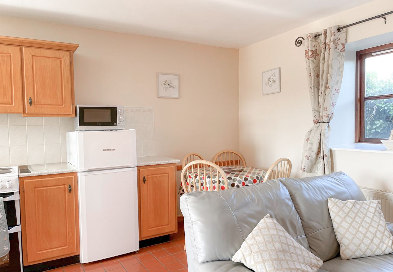 Coninbeg Holiday Cottage, Mill Road Farm, a pet-friendly holiday cottage available beside the picturesque village of Kilmore Quay in County Wexford. R