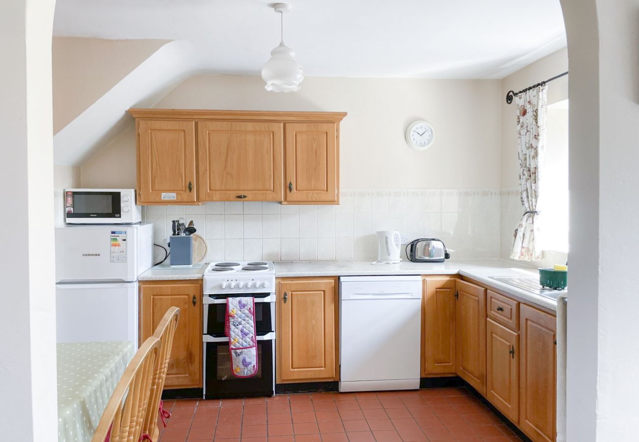 Sweetbriar Holiday Cottage, Mill Road Farm, Cluster of Pet-Friendly Holiday Accommodation Available in Kilmore Quay, County Wexford