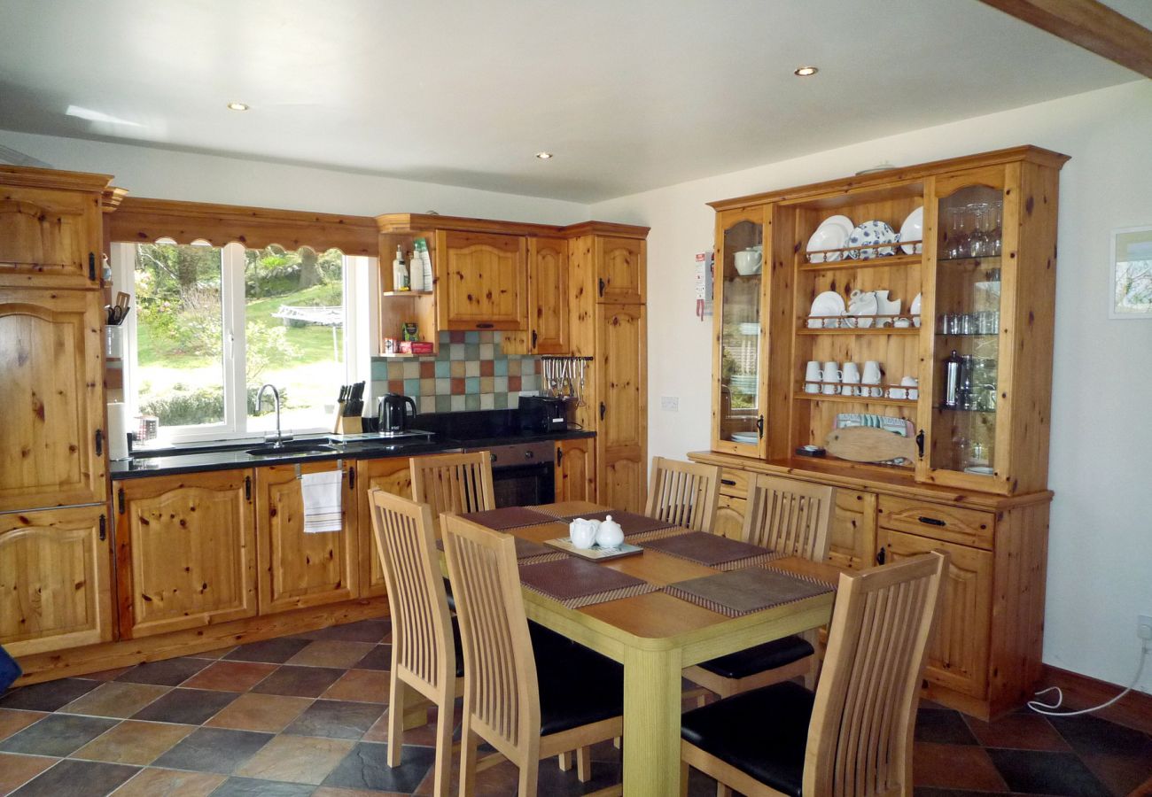 Radharc Na Cealla Holiday Home, Seaside Self-Catering Accommodation on the Ring of Kerry, County Kerry