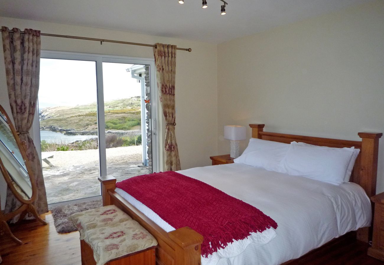 Radharc Na Cealla Holiday Home, Seaside Self-Catering Accommodation on the Ring of Kerry, County Kerry