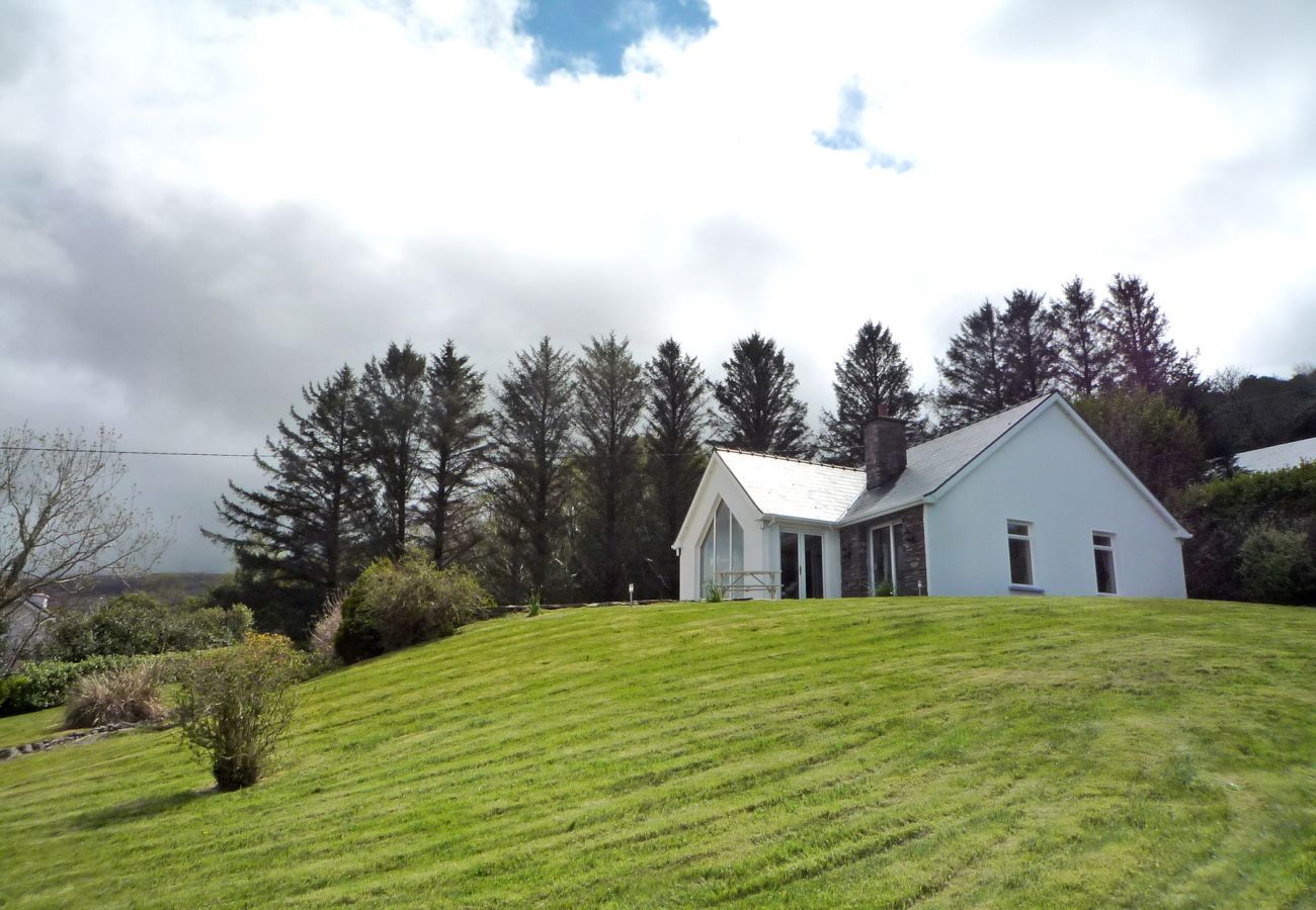 Radharc Na Cealla Holiday Home, Seaside Self-Catering Accommodation on the Ring of Kerry, County Kerry