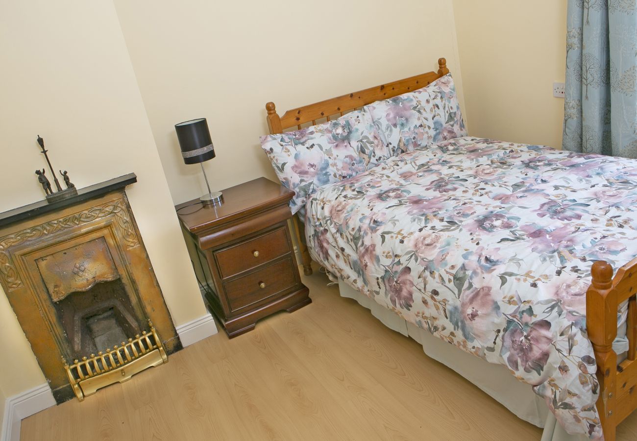 Garden Cottage Tipperary, Rural Pet-Friendly Holiday Accommodation Available in Cahir, County Tipperary