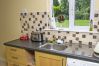 Bungalow in Clogheen - Garden Holiday Cottage