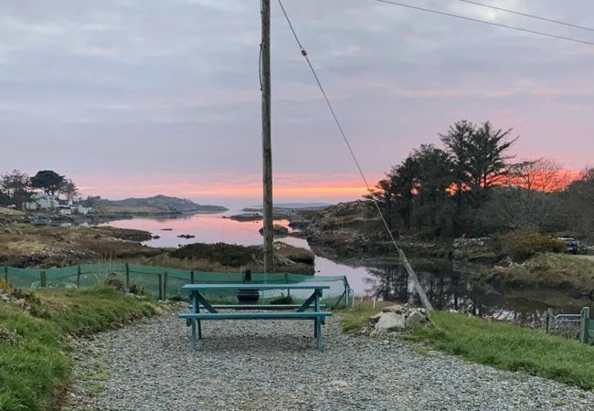 Bungalow in Carna - Tí Mhaggie Holiday Cottage