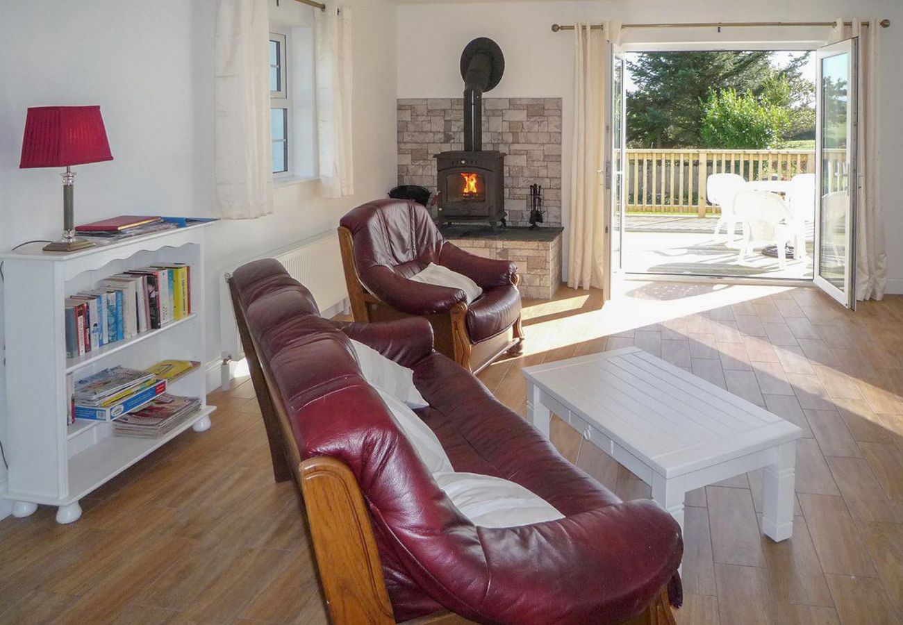 The White Holiday Cottage Leap,  Rural Self Catering holiday home in County Cork