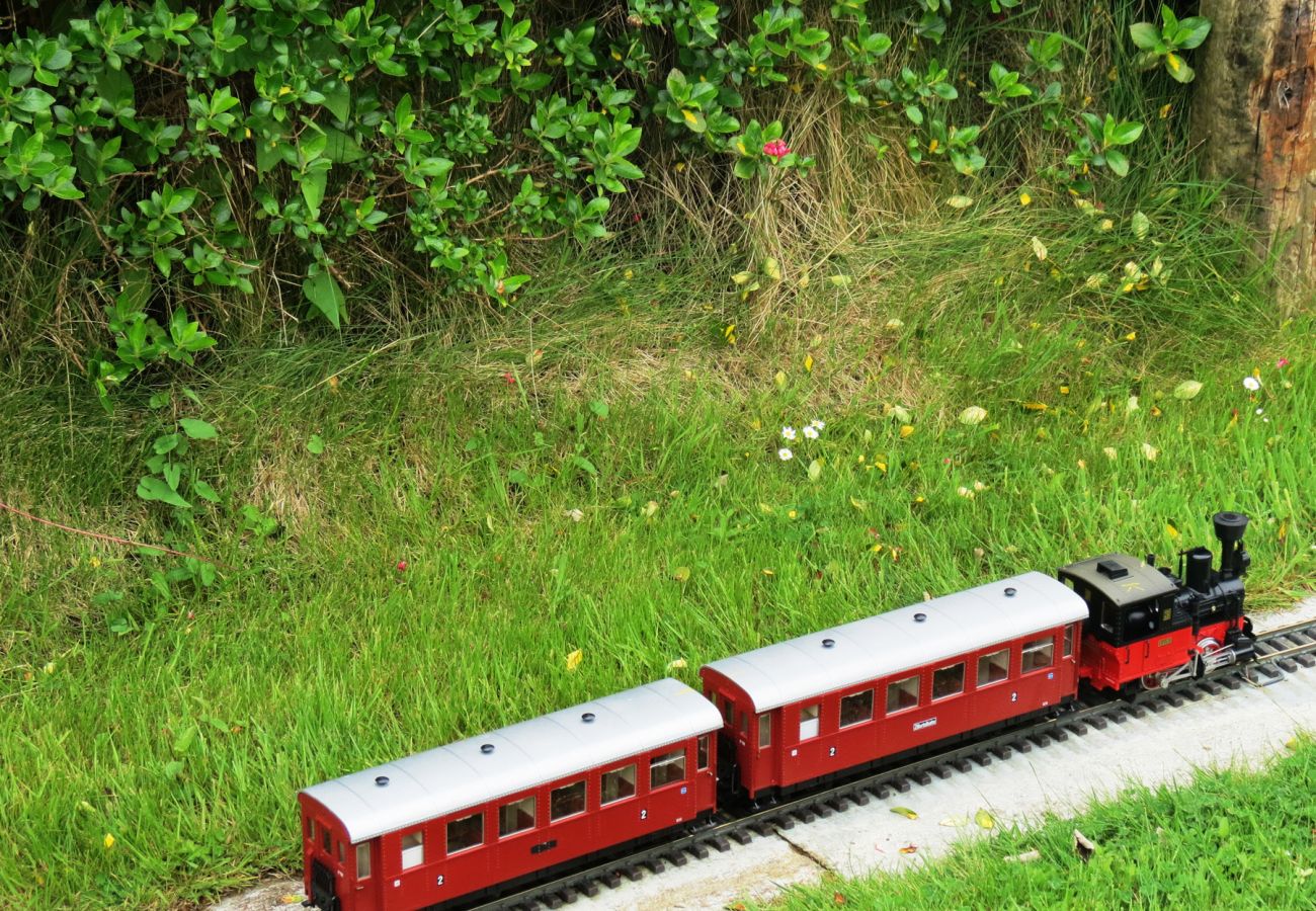 The White Holiday Cottage Leap,  Rural Self Catering holiday home in County Cork