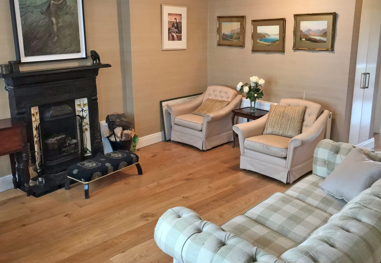 Clifden Luxury Townhouse, Self Catering Holiday Home in Clifden Town, Connemara, County Galway