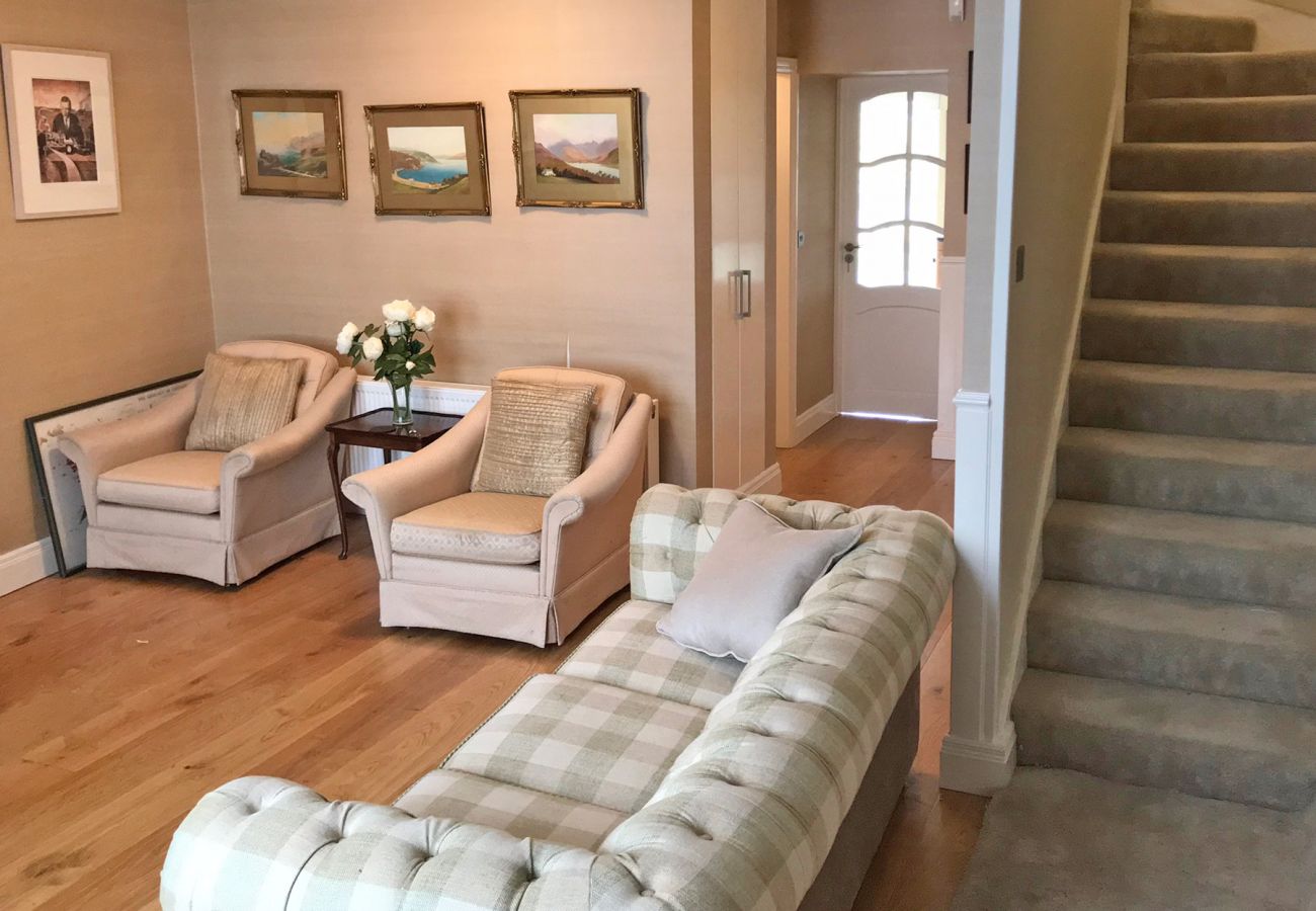 Clifden Luxury Townhouse, Self Catering Holiday Home in Clifden Town, Connemara, County Galway