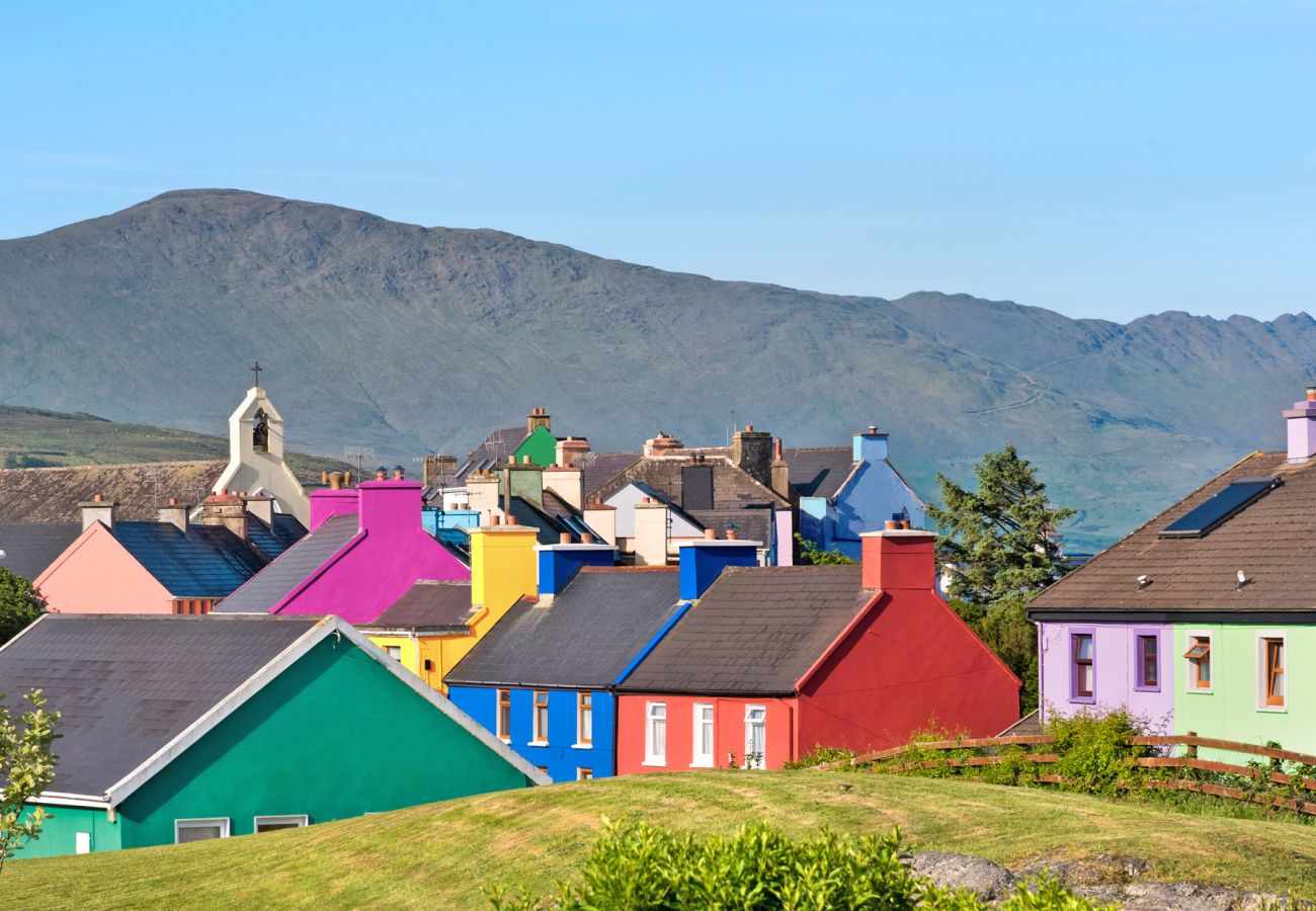 Eyeries Village, West Cork © Chris Hill Photographic