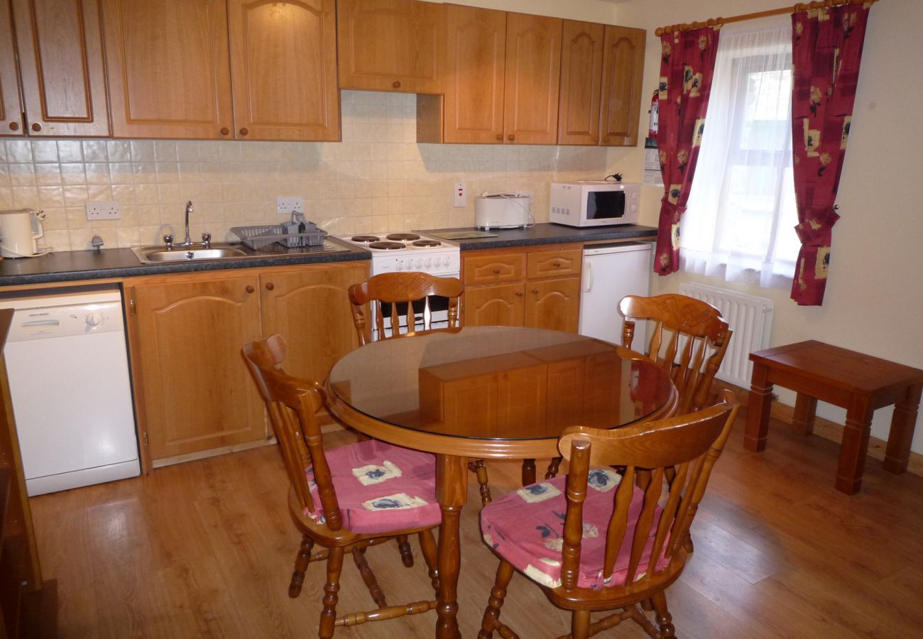 Lakeside Lodge, Holiday Accommodation Available in Bantry County Cork