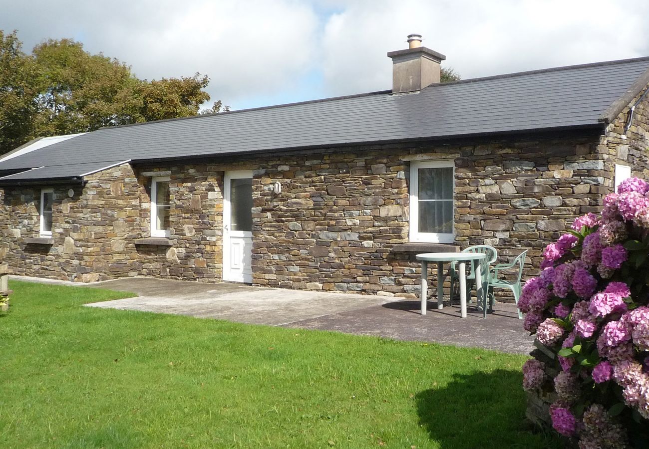 Lakeside Lodge, Holiday Accommodation Available in Bantry County Cork