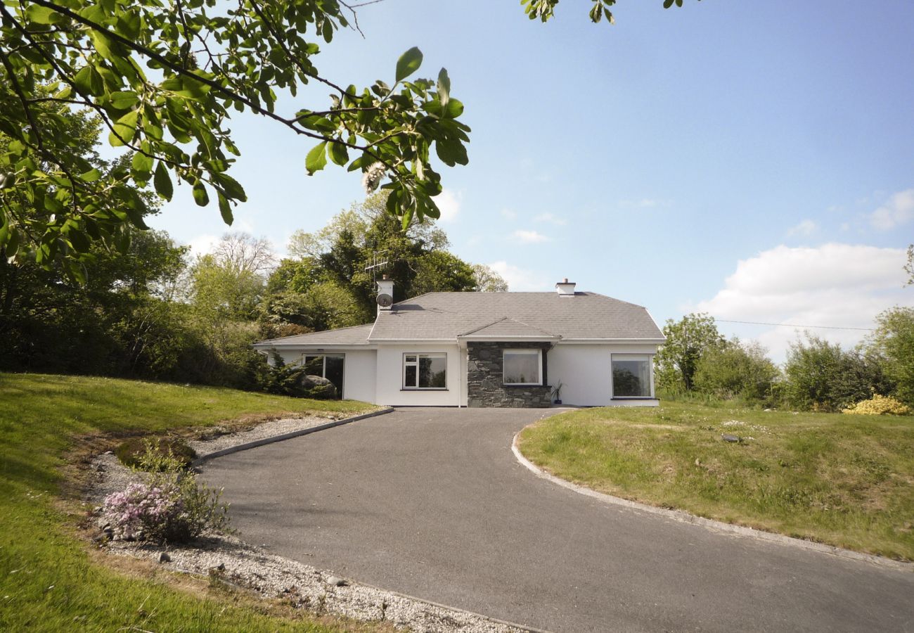 Madams Hill House, Holiday Accommodation Available in Killarney County Kerry