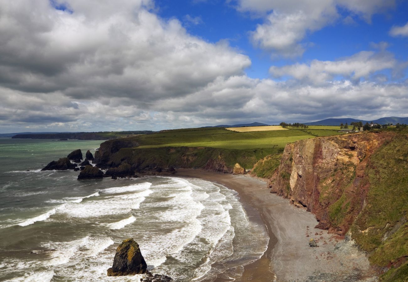 Copper Coast, Waterford © George Munday