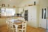 House in Ardmore - Dacha Holiday Home
