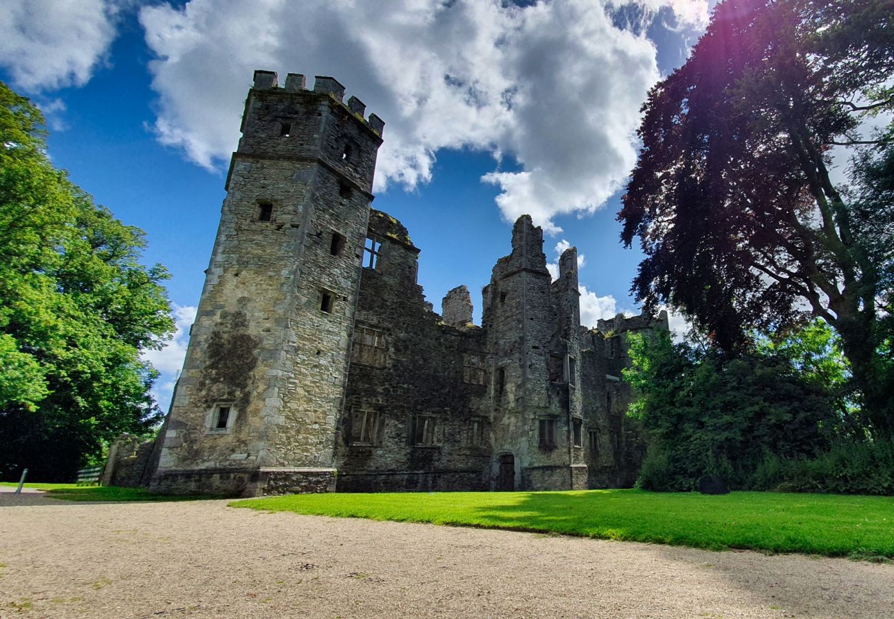 Mallow Castle Ruins, Mallow, Co Cork ©Fáilte Ireland