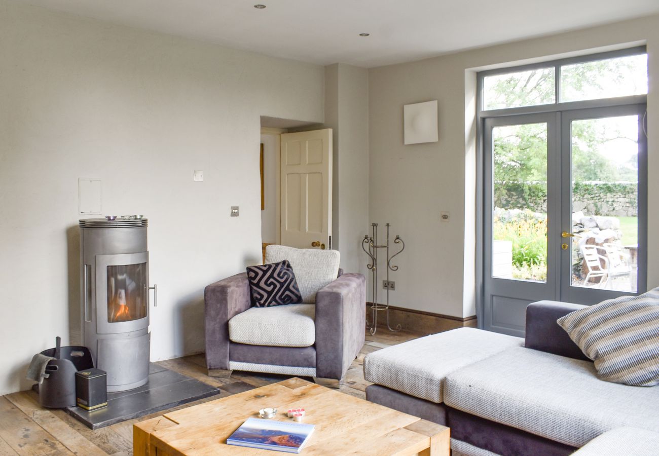 Ballyquirke House, Large and Luxury Holiday Accommodation in Moycullen, Connemara, County Galway