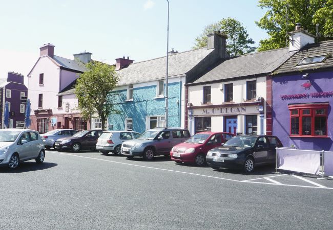 Apartment in Kinvara - Kinvara Holiday Accommodation (Top) Apartment in Kinvara - Kinvara Holiday Accommodation (Top)